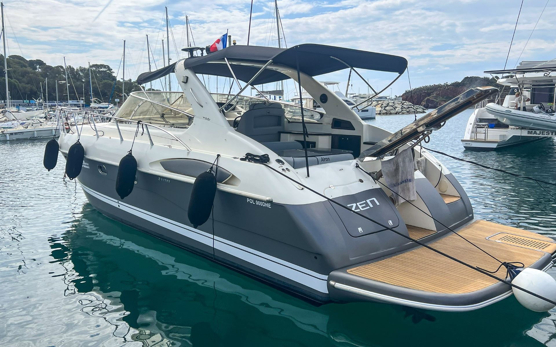 slider 19 Airon Marine  388